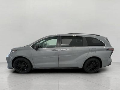 2023 Toyota Sienna XSE