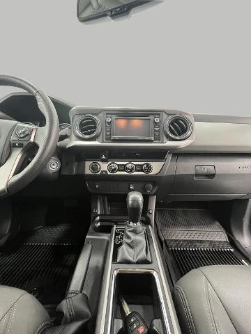 2017 Toyota Tacoma SR5 V6