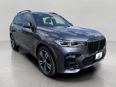 2022 BMW X7 M50i