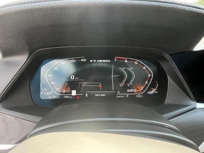 2022 BMW X7 M50i