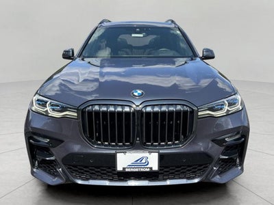 2022 BMW X7 M50i