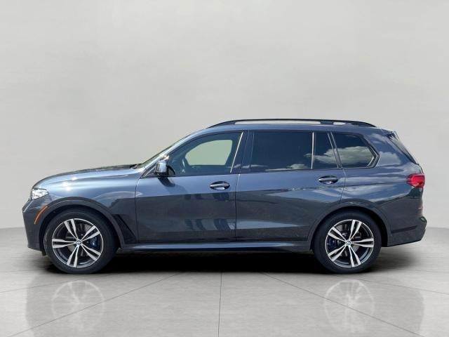 2022 BMW X7 M50i