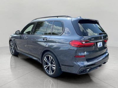 2022 BMW X7 M50i