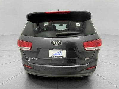 2016 Kia Sorento 2.4L LX