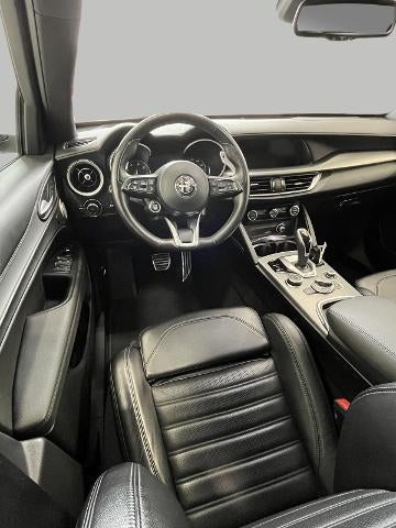 2023 Alfa Romeo Stelvio Veloce AWD