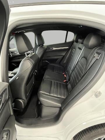 2023 Alfa Romeo Stelvio Veloce AWD
